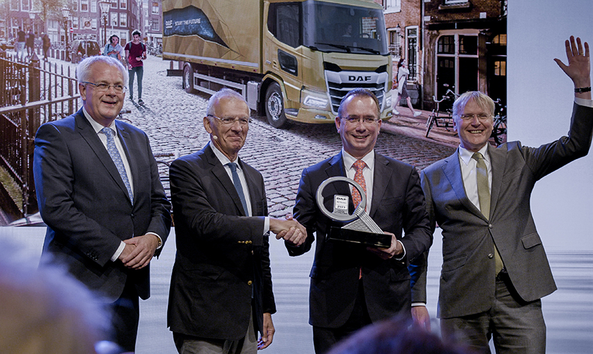 DAF_XD_awarded_International_Truck_of_the_Year_2023.jpg