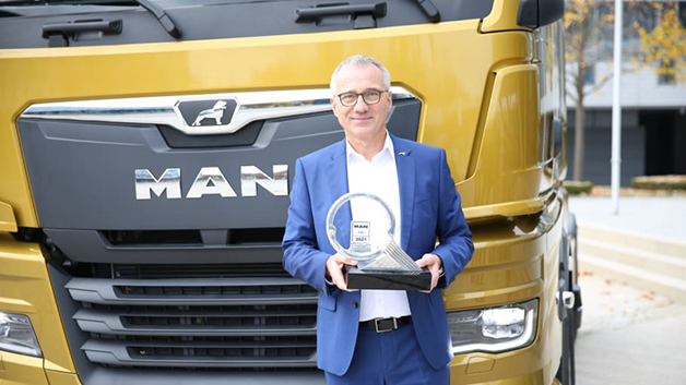 Volvo FH Electric ”Truck of the Year 2024” - Tidningen PROFFS - En